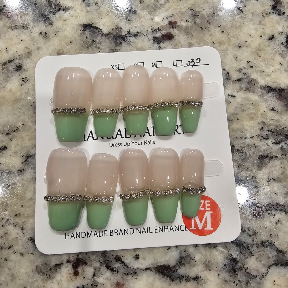 Handmade Acrylic Press On Nails Green And Rhinestone Medium